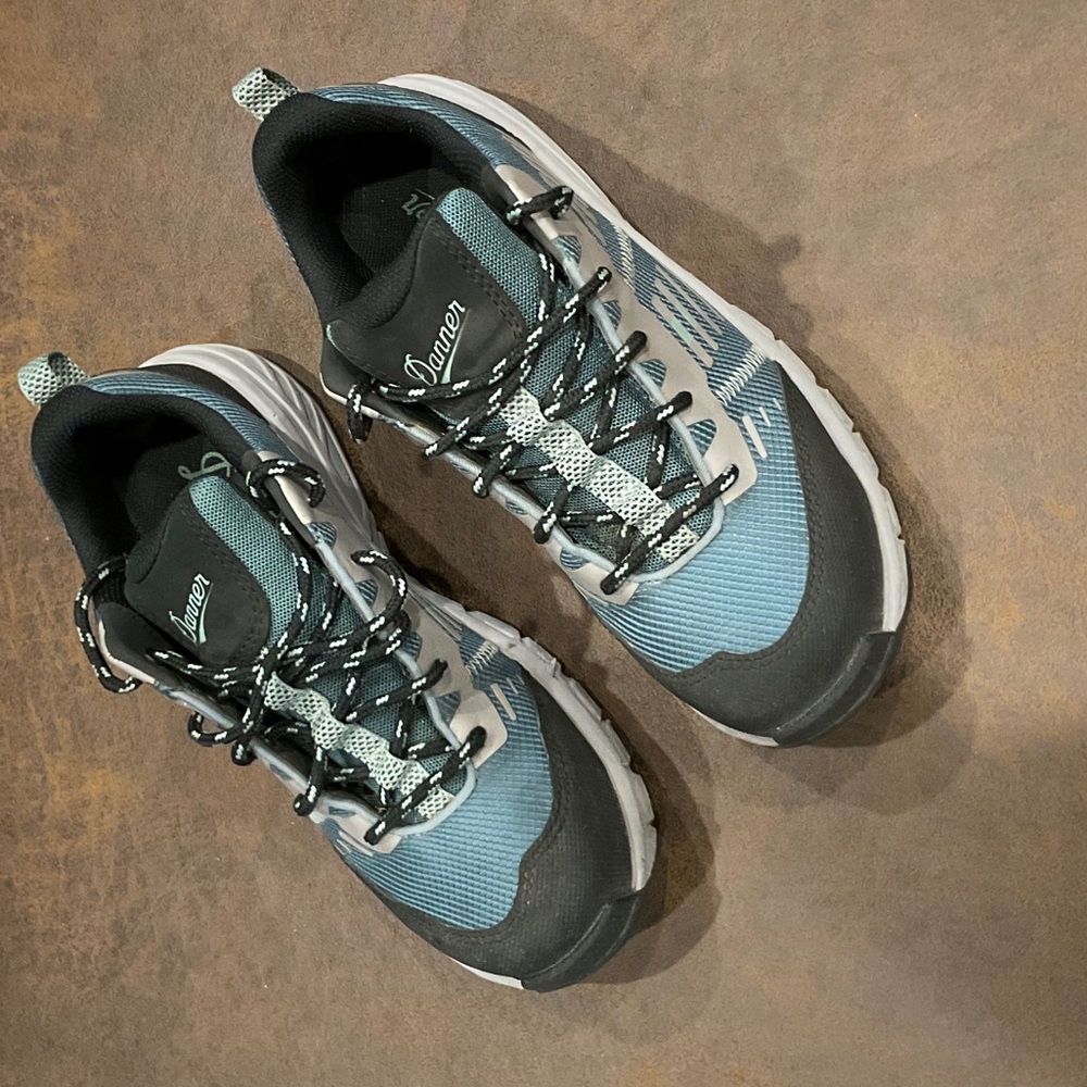 Womens Danner Run Time 3” Teal & Black NMT work Shoes